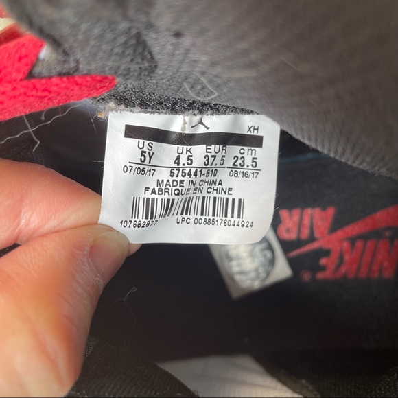 Nike Air Jordan 1 Mid Gym Red - Picture 5 of 5